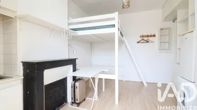 Studio à Paris (75015)