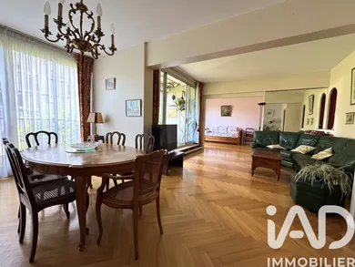 Appartement à Paris (75015)