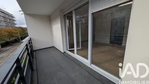 Apartment in Créteil (94000)