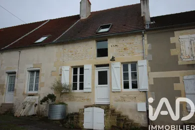 Maison de ville à VARENNES-VAUZELLES (58640)
