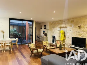 Loft à Bordeaux (33300)