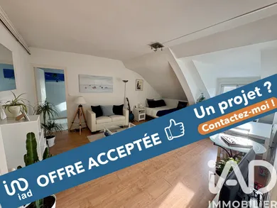 Apartment in Château-Renault (37110)