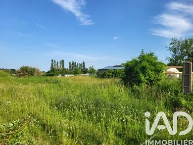 Terrain à bâtir à Bézu-Saint-Éloi (27660)