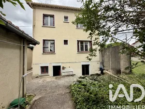 Maison à Villeneuve-le-Roi (94290)