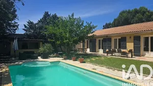 Maison à Bédarrides (84370)