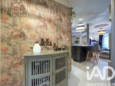 Apartment in Toulon (83000)