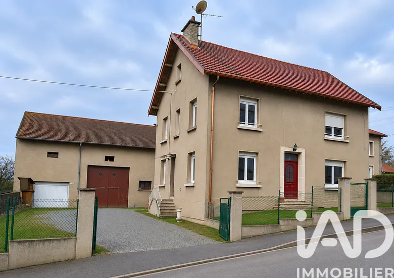 Maison 7 pièces 164 m² · à Jallaucourt · 164 m² · 312 000 €