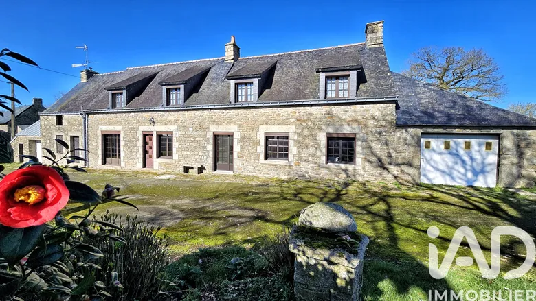 Maison 8 pièces 159 m² · à Guégon · 159 m² · 175 000 €