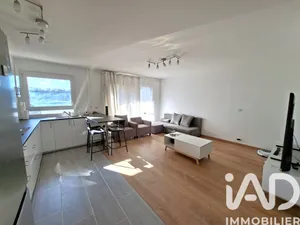 Apartment in Rosny-sous-Bois (93110)