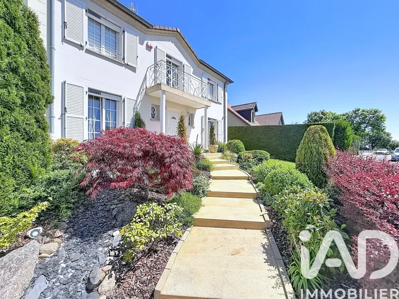 Maison 6 pièces 163 m² · à Amanvillers · 162,7 m² · 430 000 €