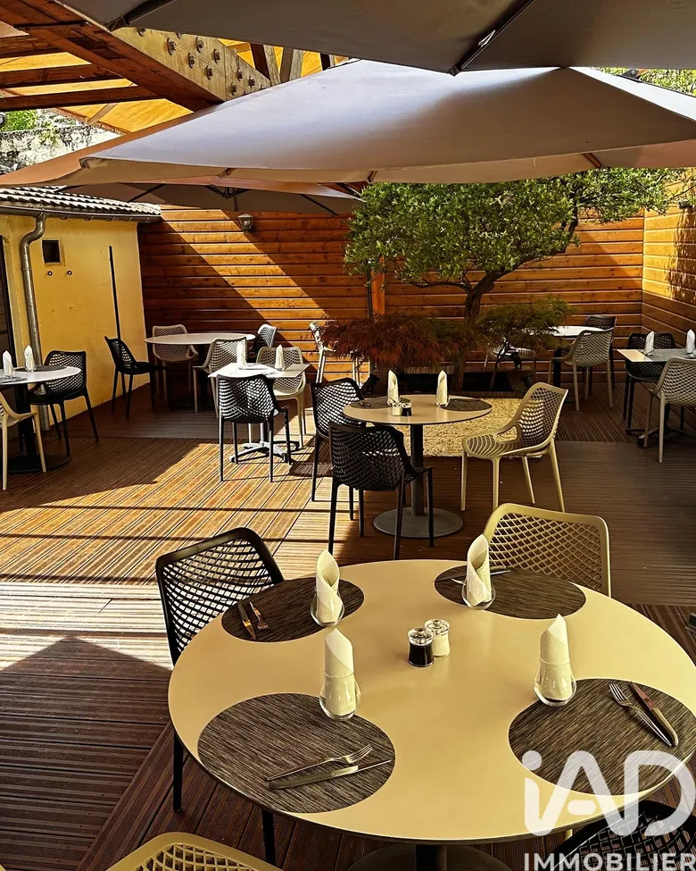 3 pièces 200 m² · à Saint-Germain-lès-Arpajon · 200 m² · 145 000 €
