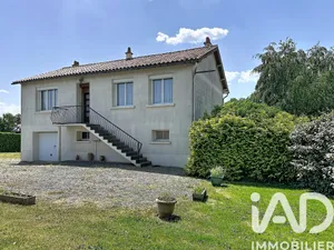 Maison à Châtillon-sur-Thouet (79200)