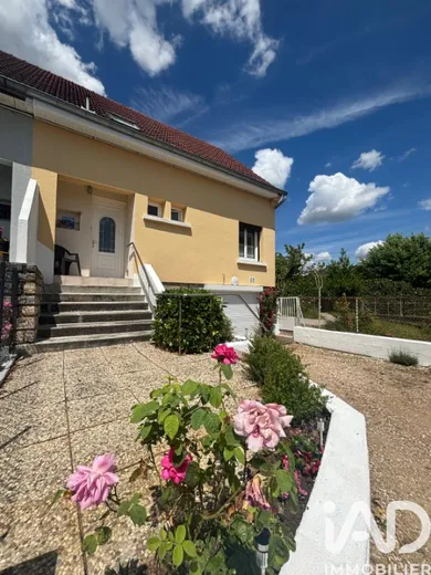 Maison à Gray-la-Ville (70100)