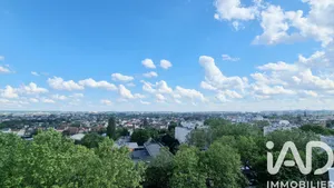 Appartement à Le Blanc-Mesnil (93150)