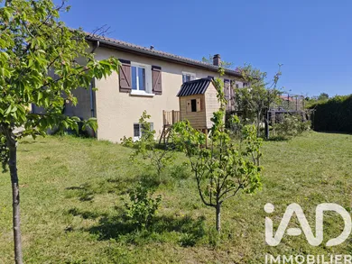Traditional house in Saint-Clair-du-Rhône (38370)