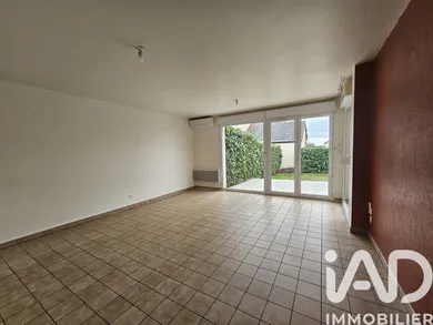 Maison de village à Neuilly-le-Réal (03340)
