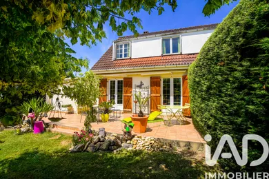 Maison à Péronnas (01960)