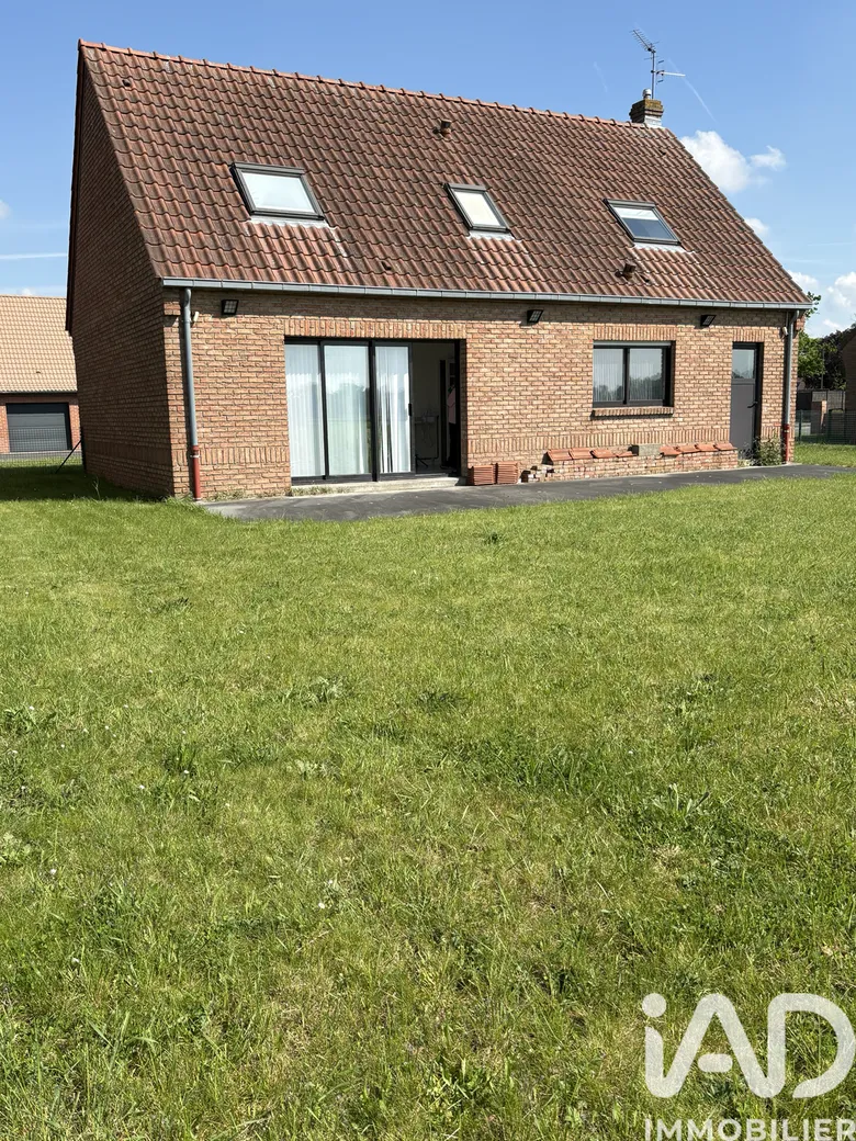 Maison 4 pièces 94 m² · à Wavrin · 93,8 m² · 385 000 €