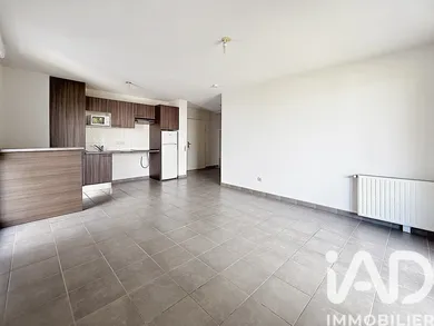 Apartment in Eysines (33320)