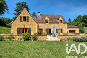 Maison à Beynac-et-Cazenac (24220)