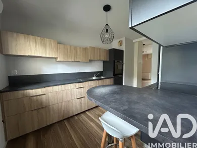 Apartment in Vannes (56000)