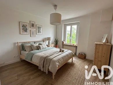 Apartment in Bussy-Saint-Georges (77600)
