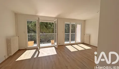 Apartment in Bourg-Saint-Andéol (07700)