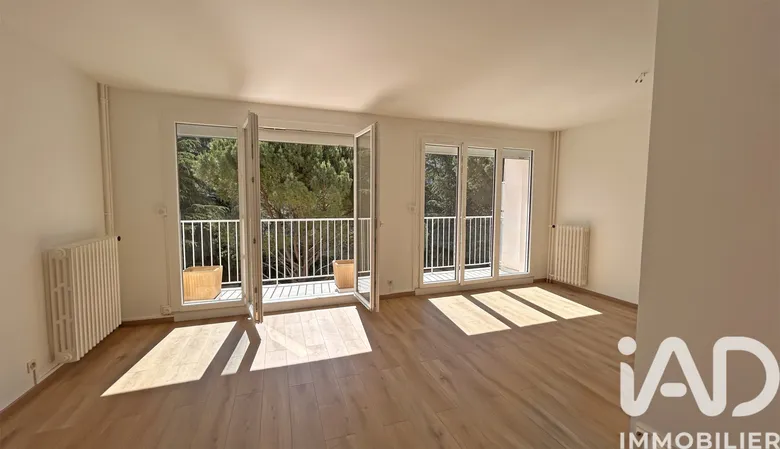 Appartement 4 pièces 69 m² · à Bourg-Saint-Andéol · 69 m² · 89 000 €