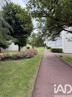 Studio à Montreuil (93100)