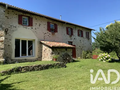 Maison de campagne à Villefranque (64990)