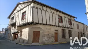 Maison de ville à Saint-Jean-d'Angély (17400)