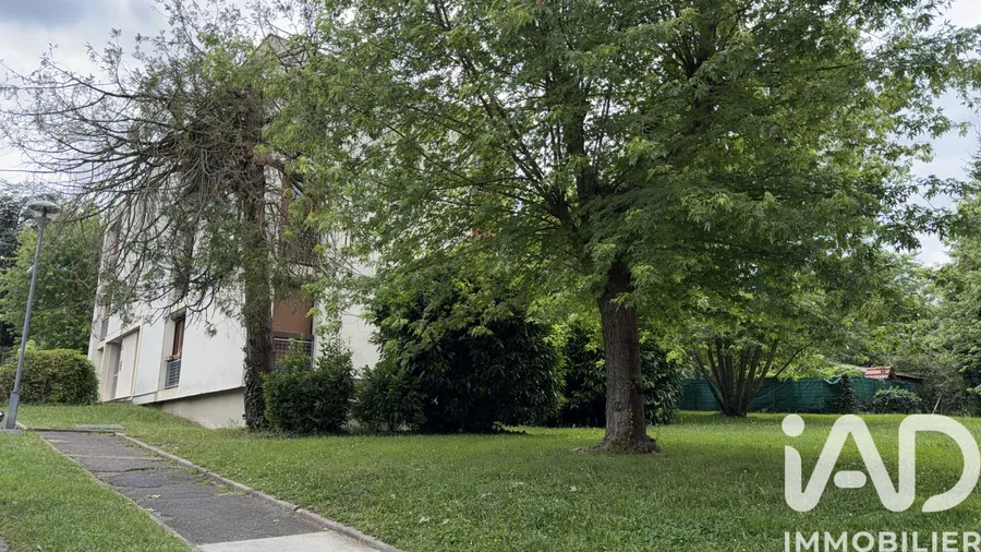 Appartement à Neuilly-Plaisance (93360) photo 3