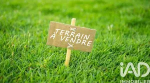 Terrain à bâtir à Saint Remy sur Lidoire (24700)