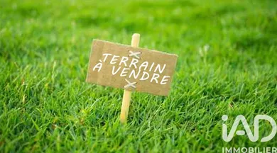 Terrain à bâtir à Saint Remy sur Lidoire (24700)