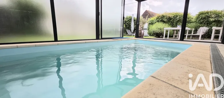 Maison 4 pièces 143 m² · à Neuville-en-Ferrain · 143 m² · 374 000 €