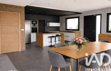 Architectural house in Kermaria-Sulard (22450)