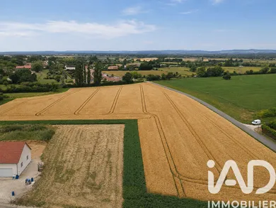Terrain à bâtir à Laives (71240)