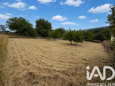 Terrain à bâtir à Chanonat (63450)
