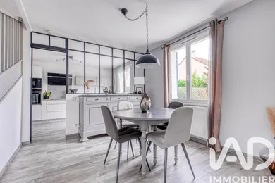 Detached house in Annet-sur-Marne (77410)