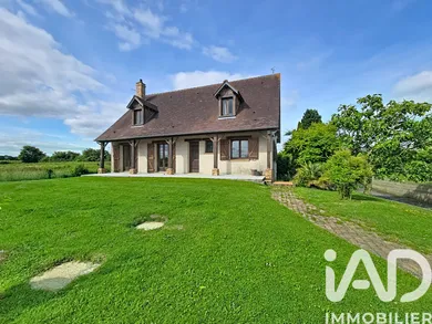 Maison traditionnelle à Bosc-Hyons (76220)