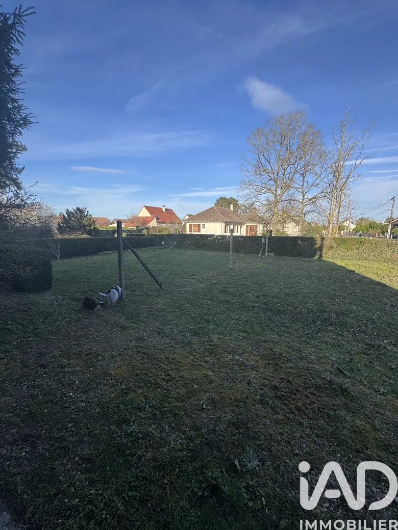Terrain 680 m² · à Darvoy · 680 m² · 59 500 €