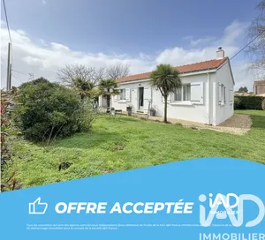 Maison à Chaumes-en-Retz (44680)