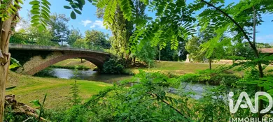 Park home in Vic-en-Bigorre (65500)