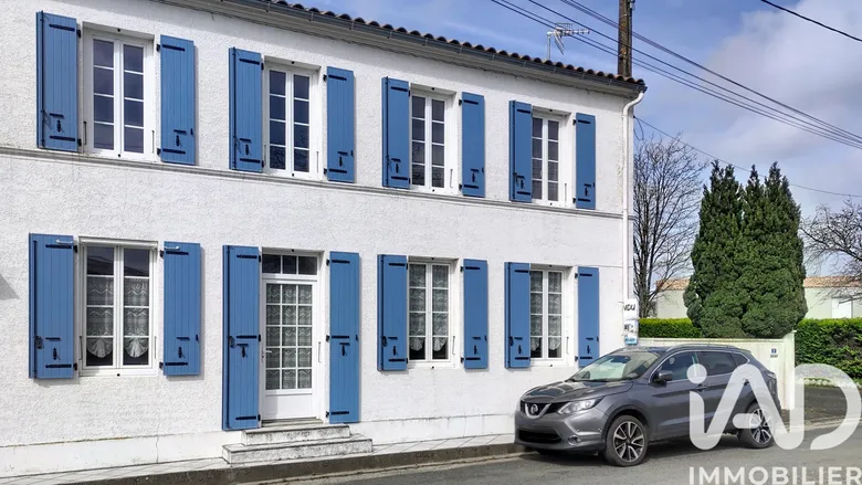 Maison 4 pièces 90 m² · à Thairé · 90 m² · 139 000 €