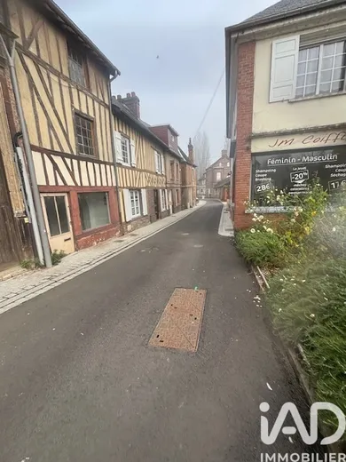 Maison de ville à Brionne (27800)