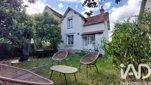 Maison de ville à Amilly (45200)