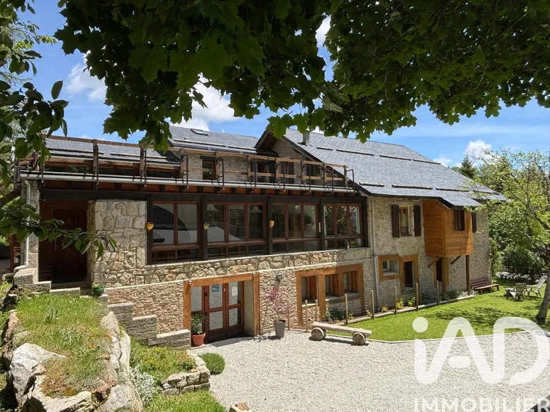 Maison 17 pièces 578 m² · à Bolquère · 578,2 m² · 1 150 000 €