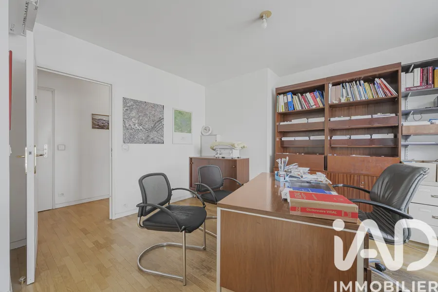 Appartement à Courbevoie (92400) photo 3