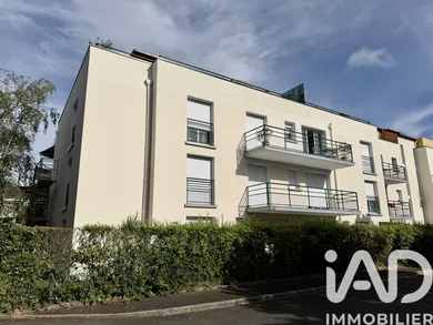 Apartment in Tours (37100)