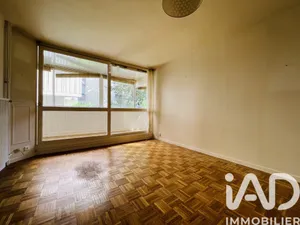 Apartment in Saint-Germain-en-Laye (78100)
